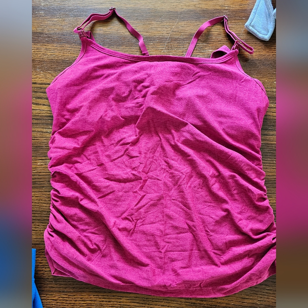 Beyond Yoga beyond the bump Spacedye Keep It Cool Maternity Top L pink